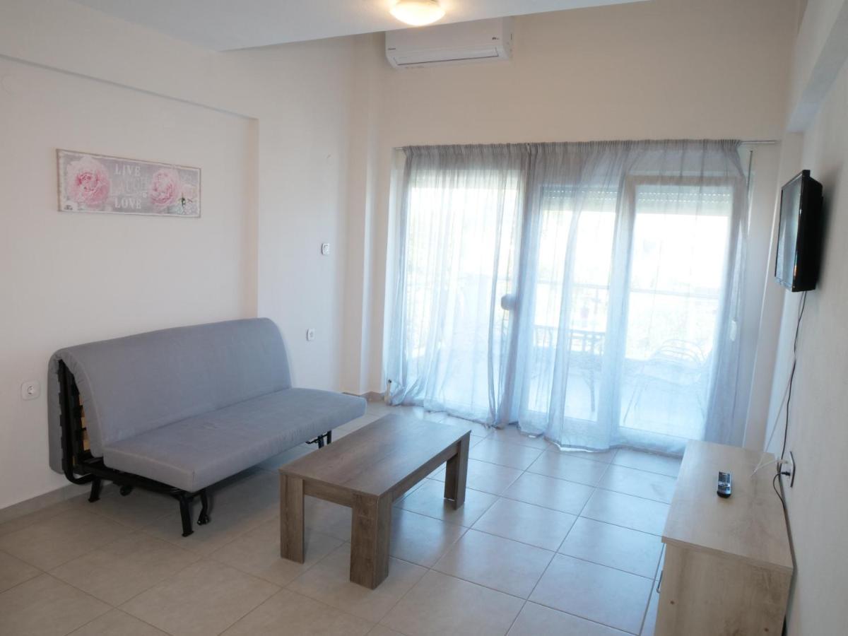 Villa Giotis Skala Sotiros Bagian luar foto
