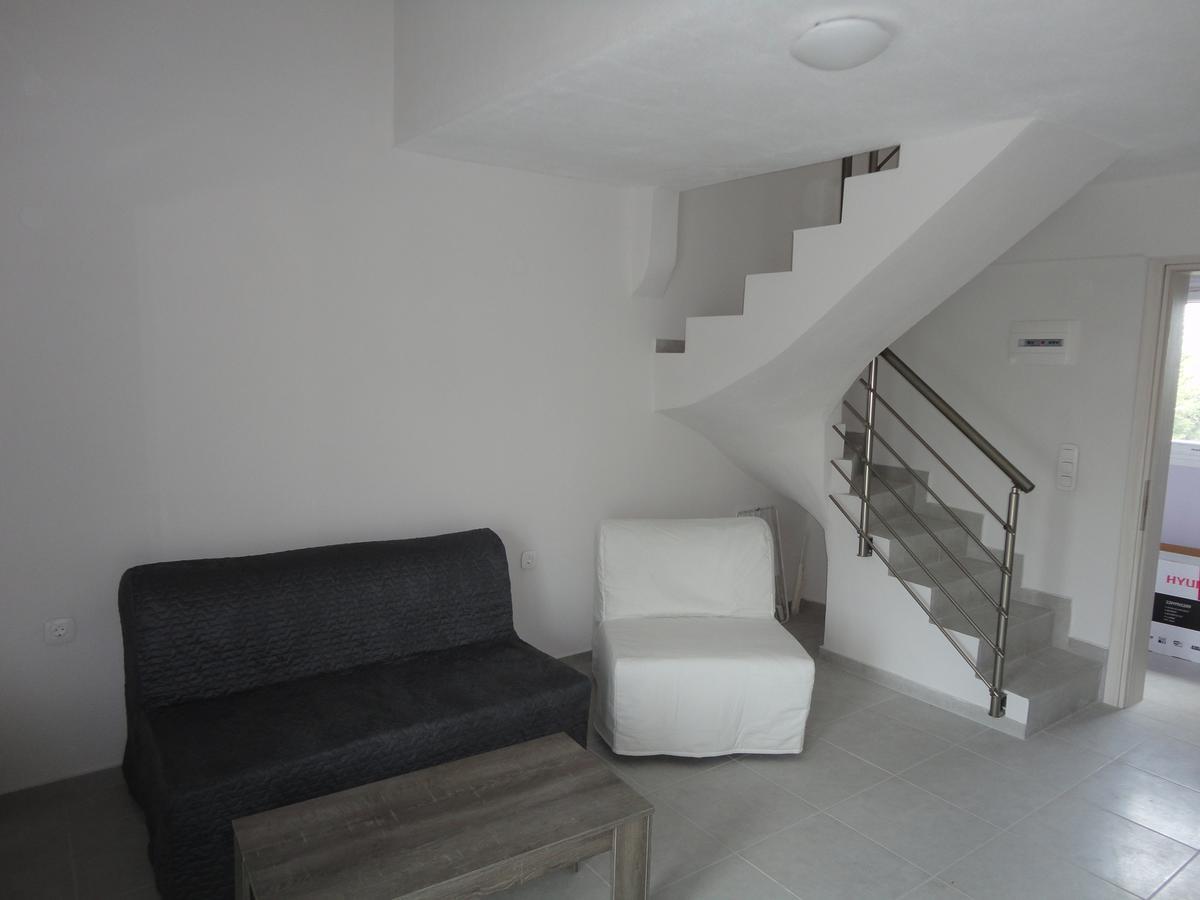Villa Giotis Skala Sotiros Bagian luar foto